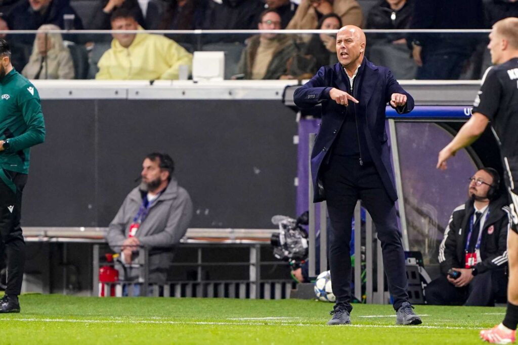 Liverpool manager Arne Slot