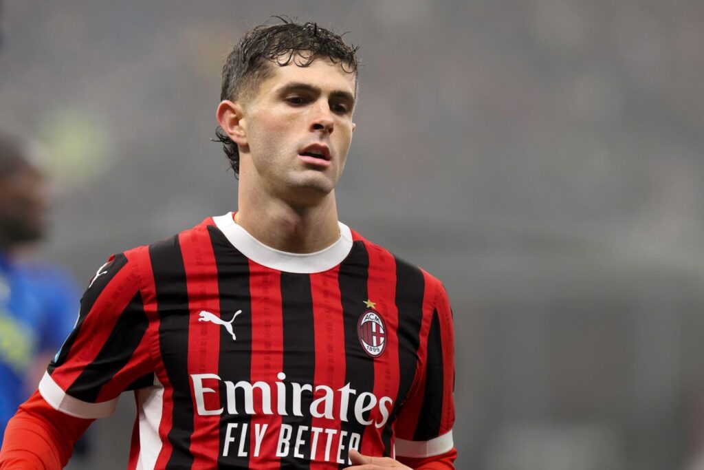 Christian Pulisic playing for AC Milan
