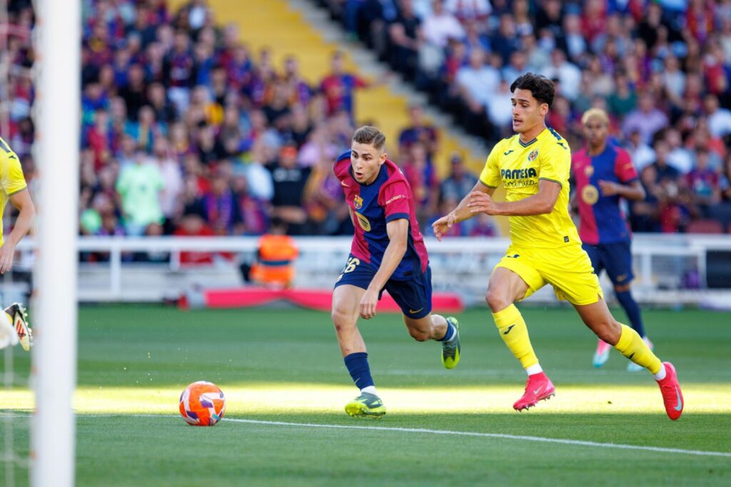 Fermin Lopez in action during the LaLiga match between FC Barcelona and Villarreal CF