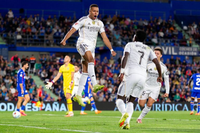 Kylian Mbappe and Vinicius celebrate at Getafe