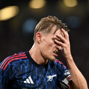 Arsenal injury update: Martin Ødegaard limping raises new concern