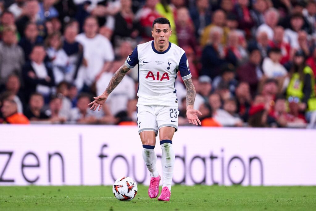 Tottenham injury Pedro Porro