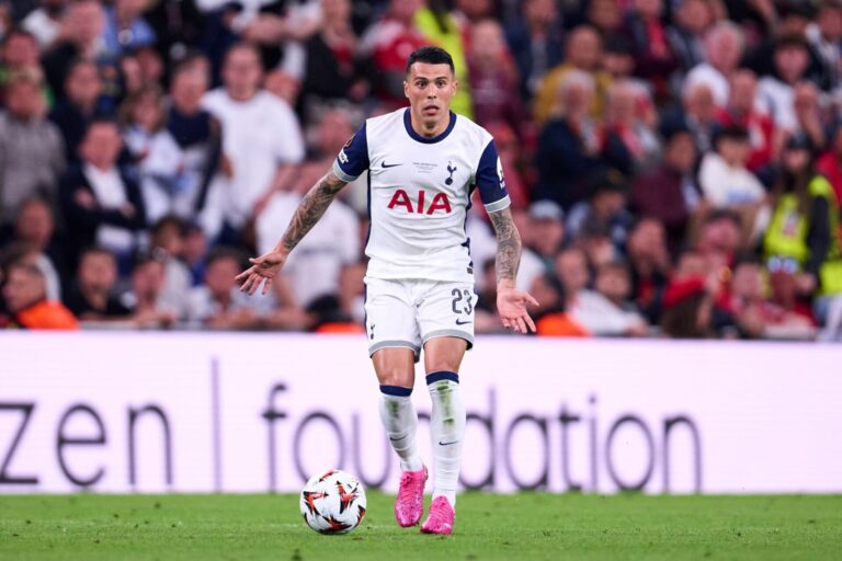 Tottenham injury Pedro Porro