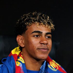 Lamine Yamal returns to training ahead of Newcastle United return leg