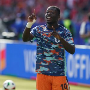 Sunderland striker Brian Brobbey responds to Bayern Munich rumours