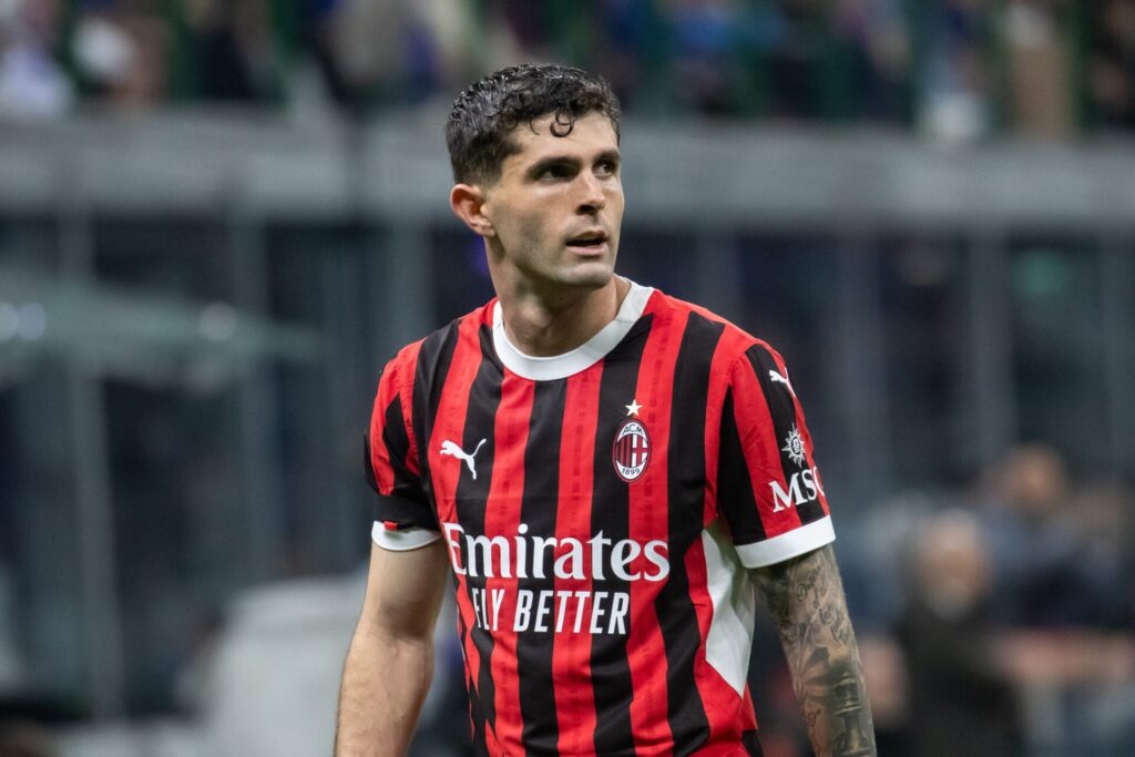 Christian Pulisic playing for AC Milan