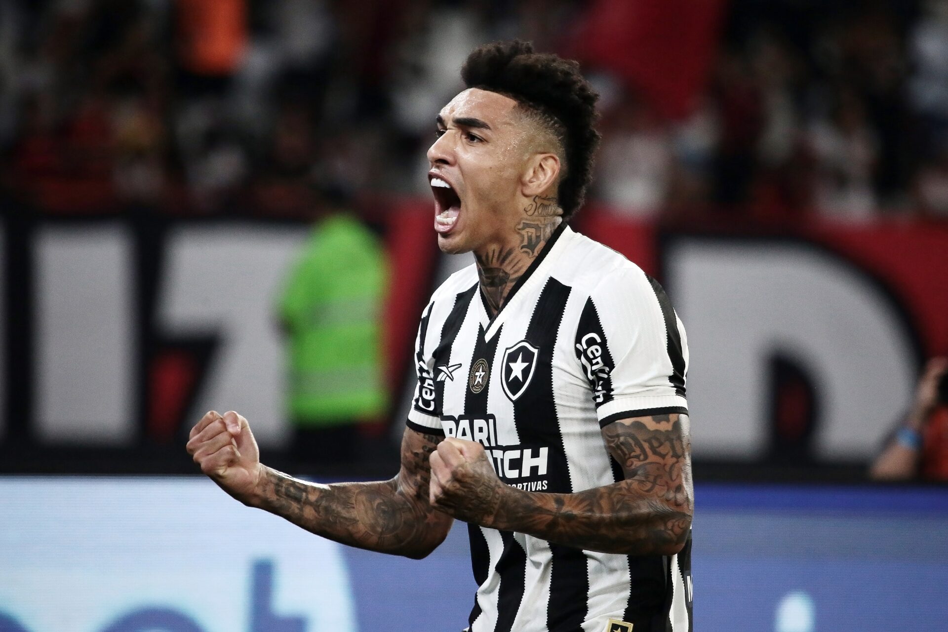 Igor Jesus playing for Botafogo