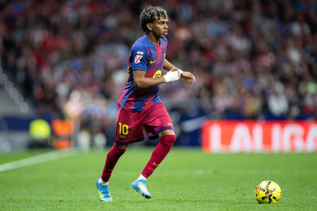 Lamine Yamal playing for FC Barcelona