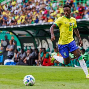 Former Brazil internationals raise concern over Vinícius Júnior: He has shown nothing
