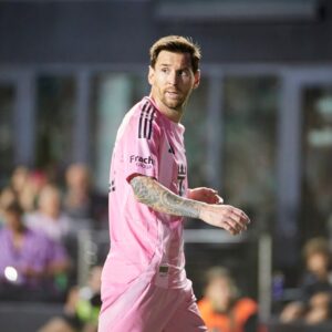 Leo Messi sparks fears after substitution request in last MLS match before World Cup opener