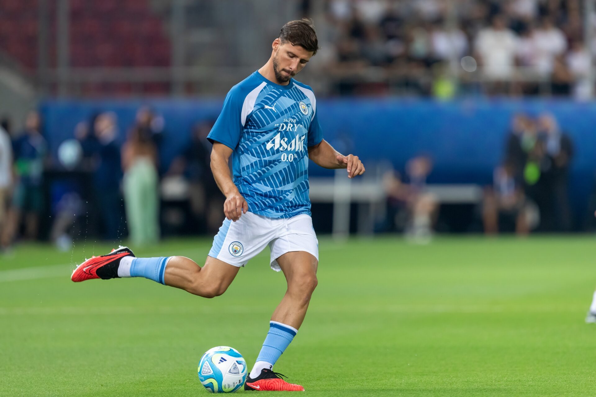 Ruben Dias playing for Manchester City